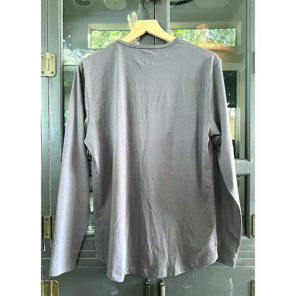 Cuts AO Long Sleeve Curve-Hem Tee PYCA Pro® - Size Large - NWOT - Picture 4 of 6
